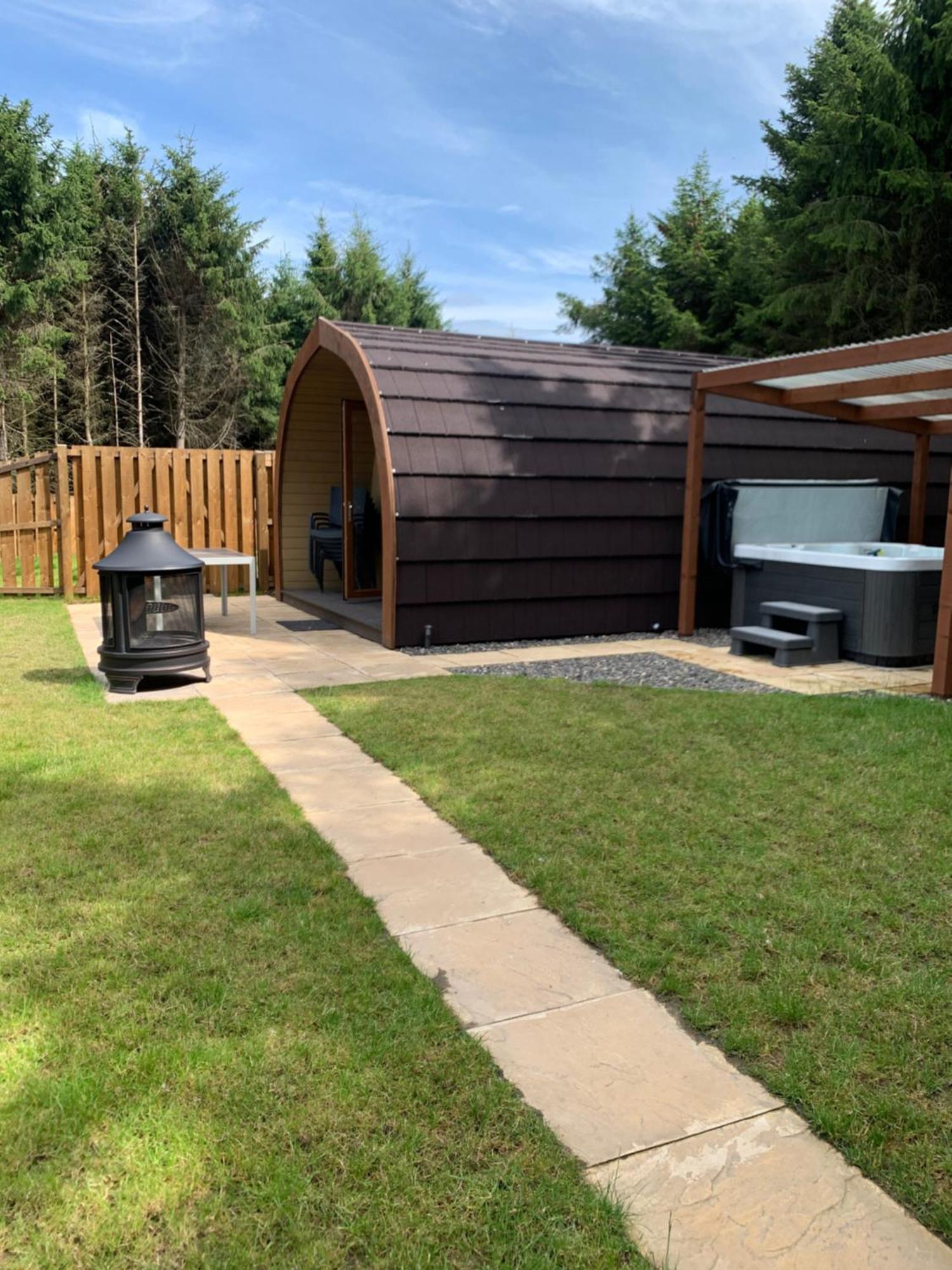 Kersebrock Kabins Falkirk Exterior foto